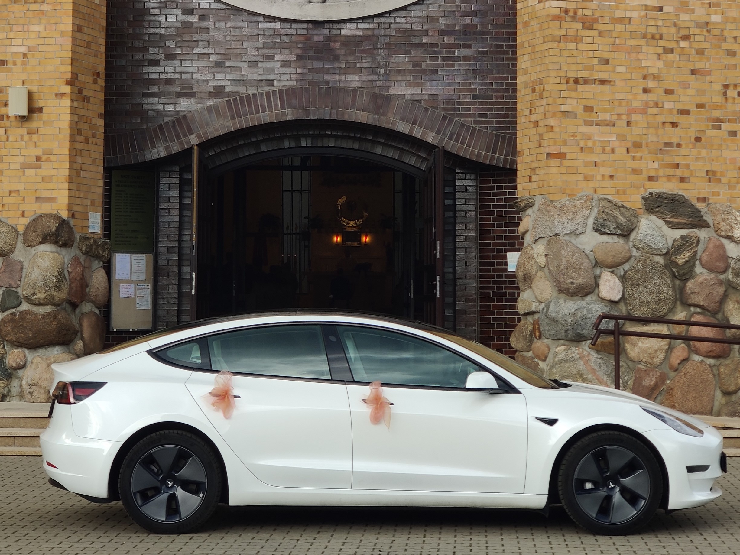 Tesla Model 3 Long Range