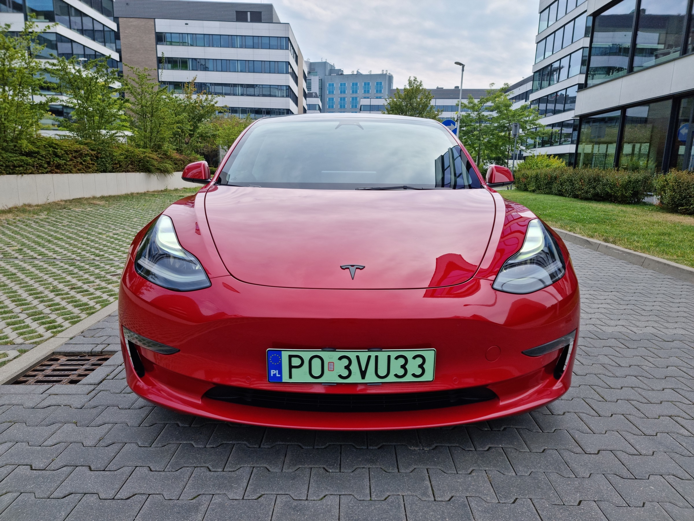 Tesla Model 3 Performance